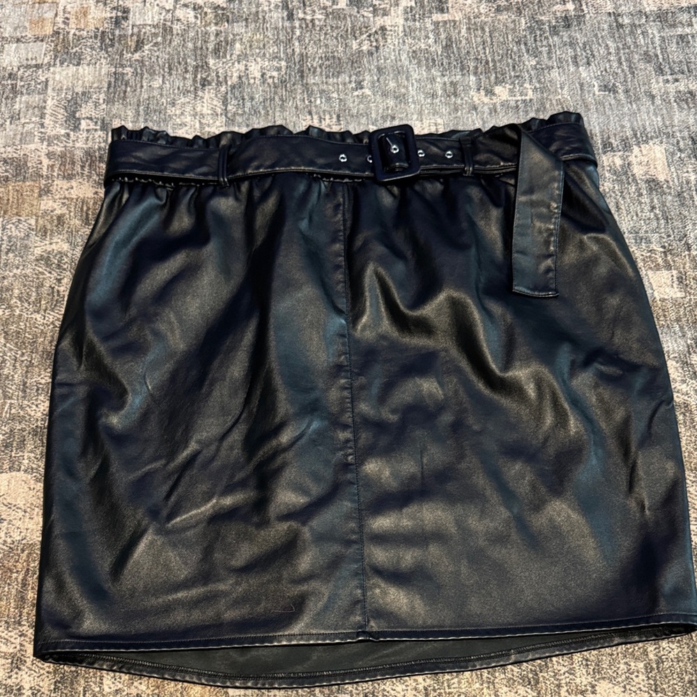 Fashion to Figure Black Faux Leather Pencil Skirt